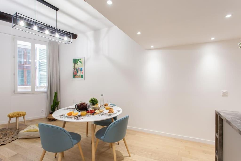 L10 2 Bedrooms Old Wifi 3mins Sea Appartement